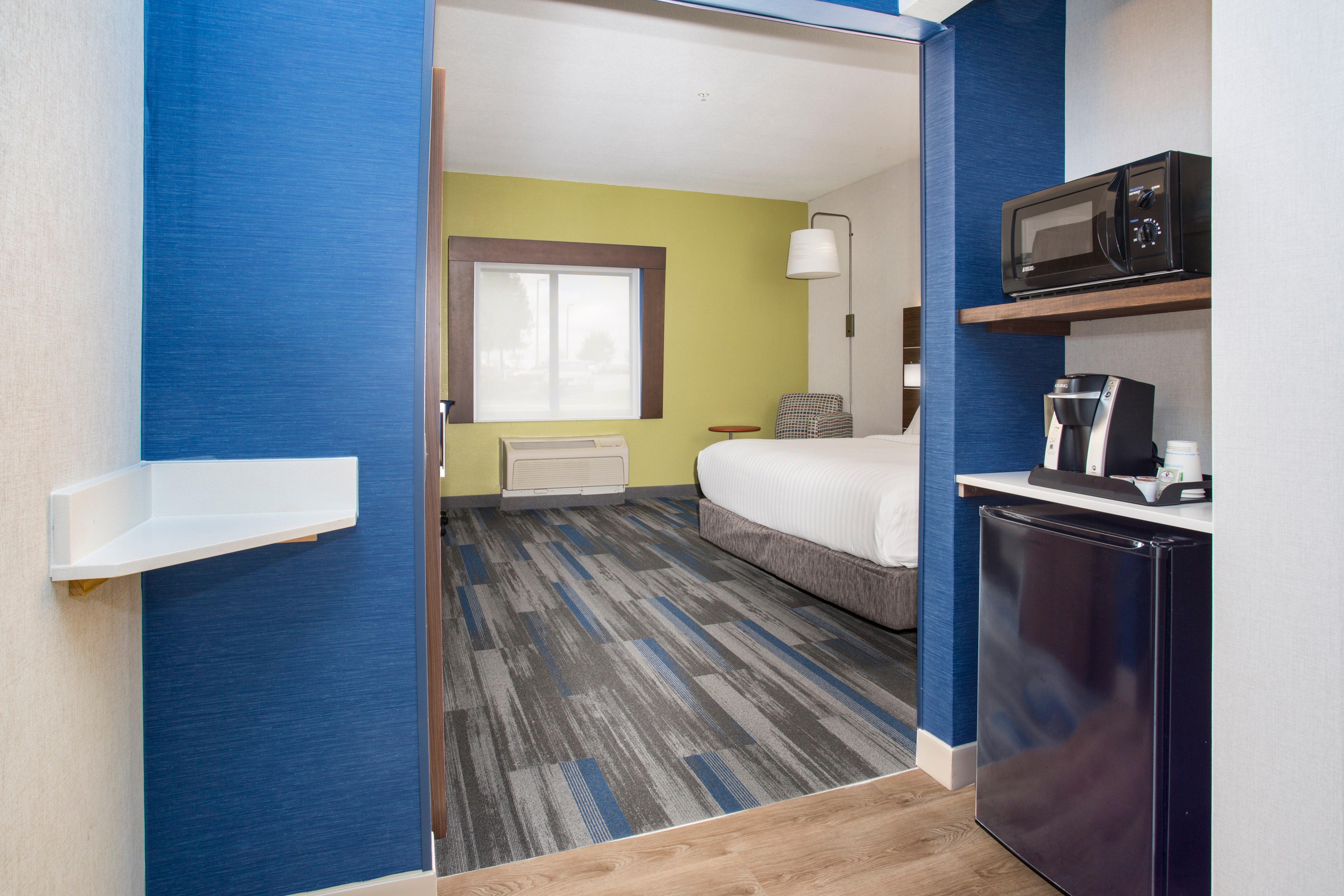 Holiday Inn Express Kansas City - At The Legends! By Ihg Bonner Springs Zimmer foto